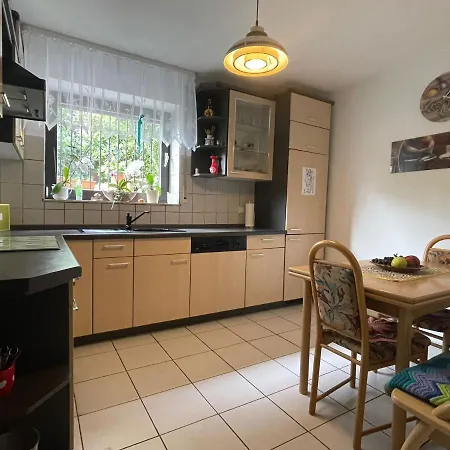 Haus Aurora - Im Gruenen, Zentral Gelegen Zweibrücken